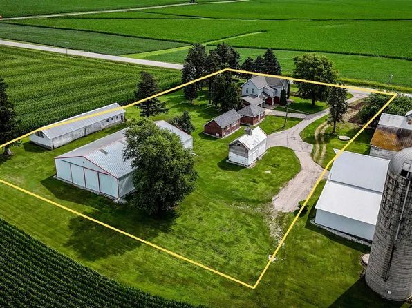 2275 Yankee Ave, Durant, IA 52747