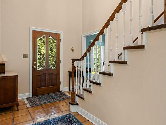 4th image of 108 Kirkwood Dr