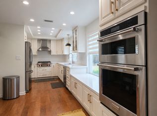25 Campanero E, Irvine, CA 92620