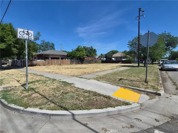 1210 G St, Merced, CA 95341