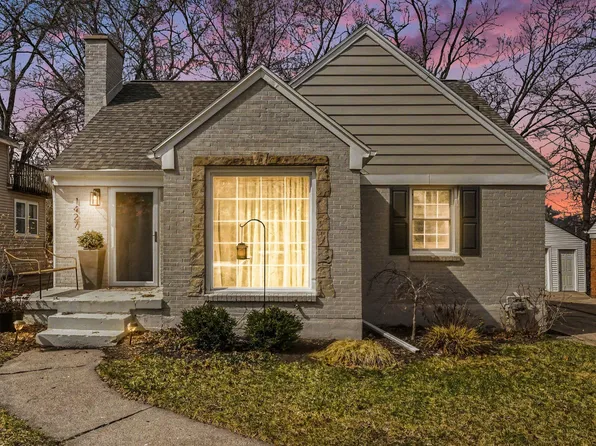 1427 Philadelphia Ave SE, Grand Rapids, MI 49507