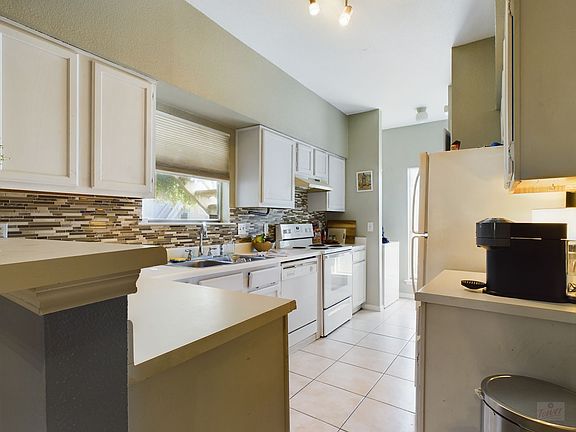 CAM01782G0-PR0040-STILL002_08222023