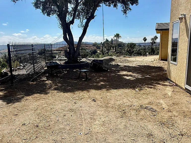 1698 Via Elisa Dr — Photo 42
