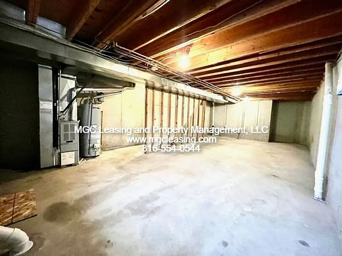 507 N Foxridge Dr — Photo 11