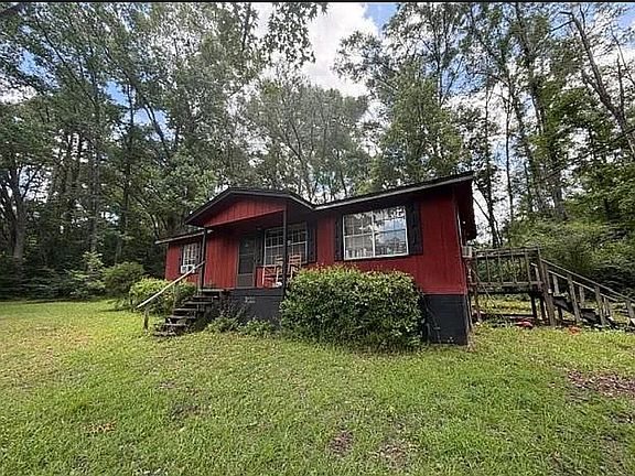 3rd image of 2525 Hill Lake Dr