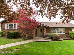 4909 W 105th Pl, Oak Lawn, IL 60453