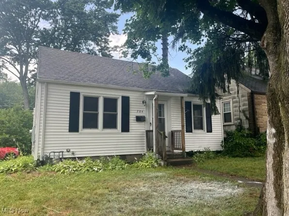 704 Washington St, Wooster, OH 44691