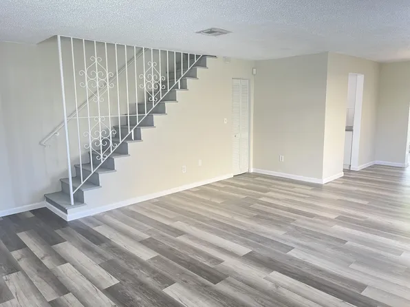 9503 SW 88th Ter, Miami, FL