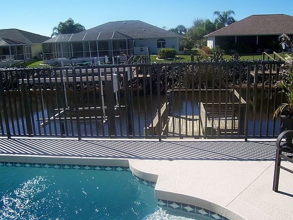 3rd image of 8541 Lamar Ct