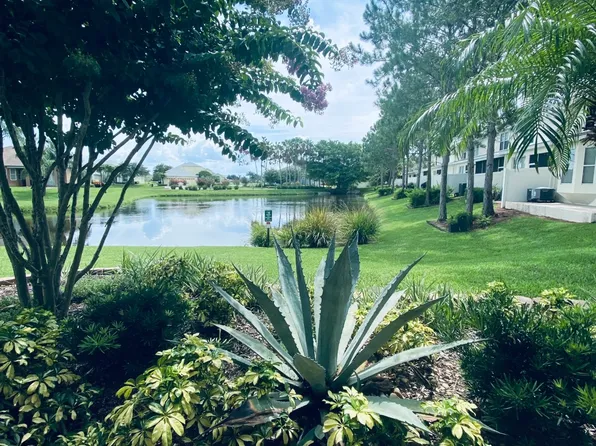 639 Vallance Way NE, Saint Petersburg, FL 33716