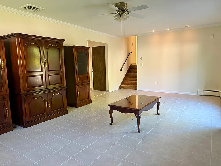 2 Eisenhower Rd — Photo 21