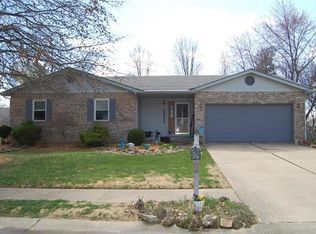 1907 Meadow Ln, Edwardsville, IL 62025