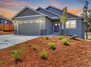 55 Crestview Ct, Eagle Point, OR 97524