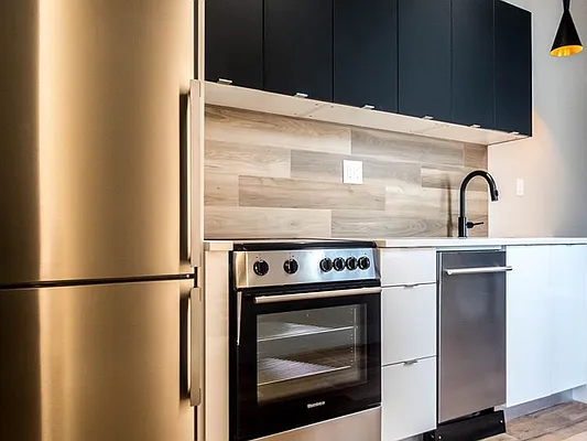 Rented by Lofts and Flats LLC | media 10