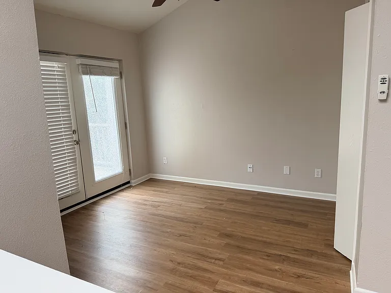6808 Eastridge Dr #22 — Photo 9