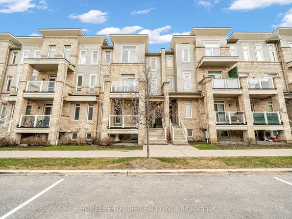 1781 Rex Heath Dr #109, Pickering, ON L1X 0E4