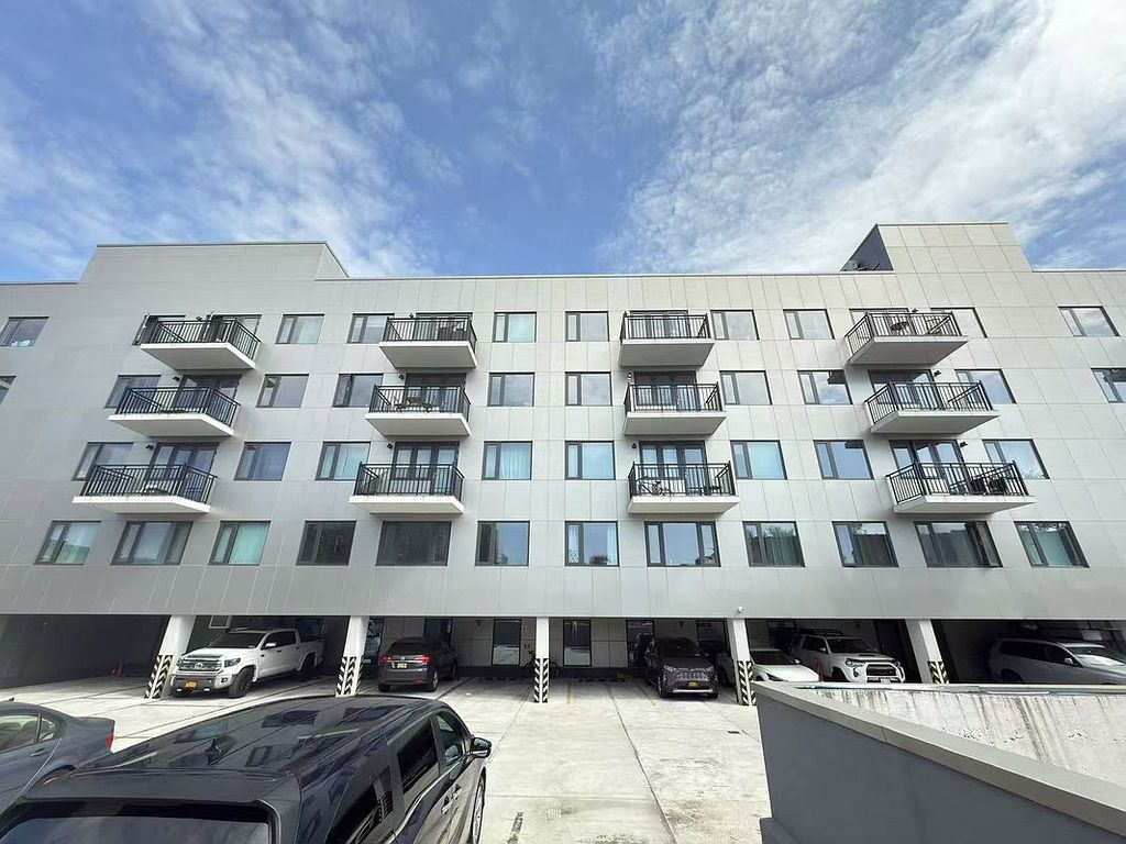 6020 3rd Ave, Brooklyn, NY - View 6