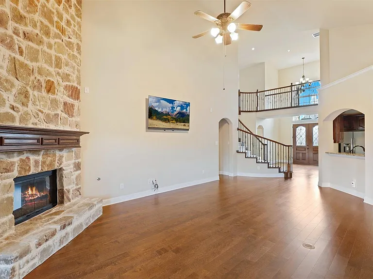 8110 Fenwick Ct — Photo 24