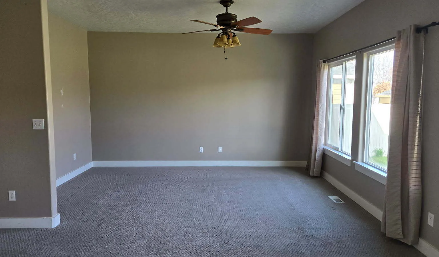 4686 West Steeplechase Drive - 1 — Photo 3
