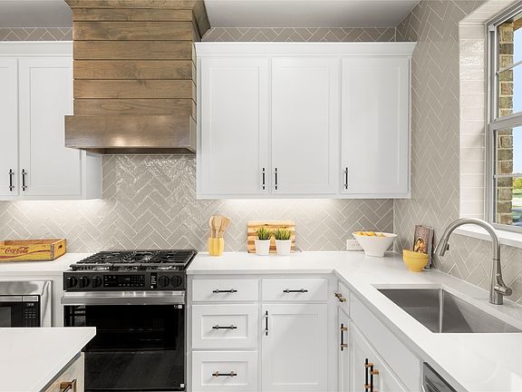 7th image of this home