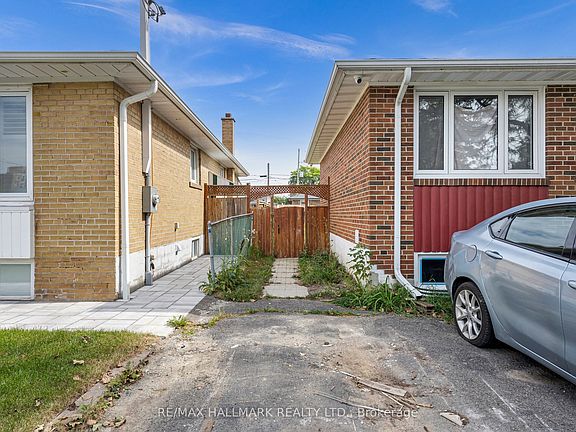 2nd image of 37 Brisco St #Basement