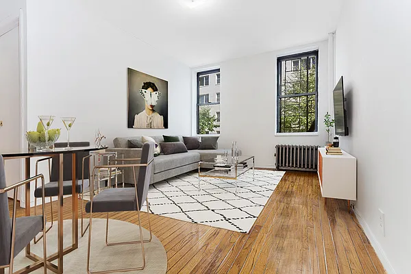 Rented by Compass | media 2