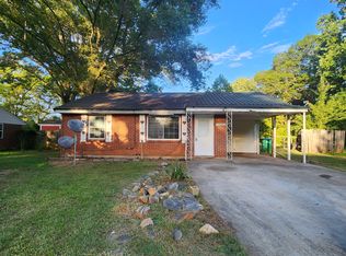 5302 Lee Cir, Forest Park, GA 30297