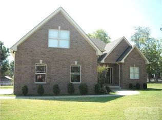 501 Dixie Ln, Pleasant View, TN 37146