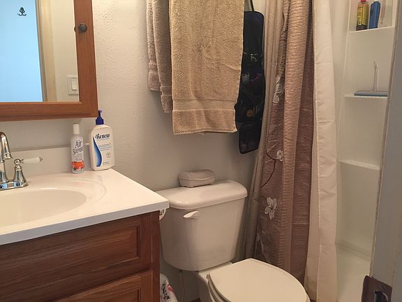5th image of 990 Paiute Ln