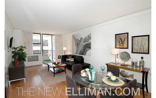 Rented by Douglas Elliman | media 37