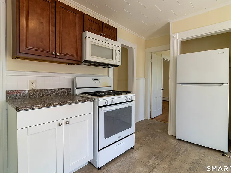 62 Lincoln Ave #1 — Photo 8