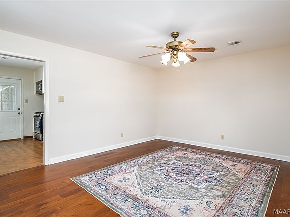 5th image of 166 Imogene St