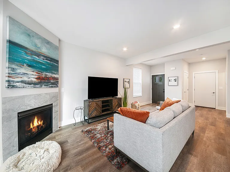 Meadowood Townhomes — Photo 7