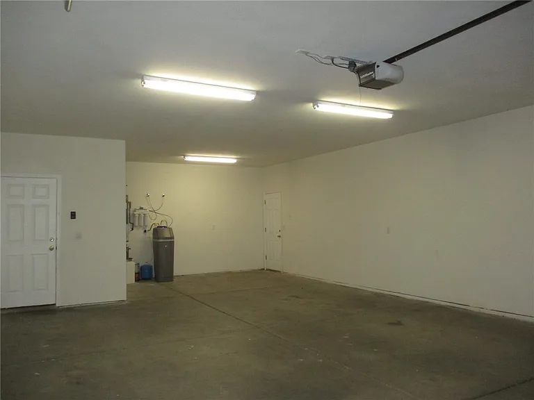6103 S Bison Ave — Photo 16