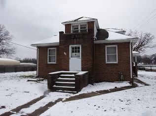 745 Upton Ave, Springfield, MI 49037