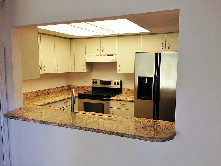 6024 Timberwood Cir #220 — Photo 5
