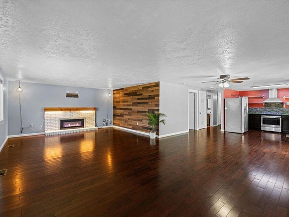 4th image of 113 Houston Rd