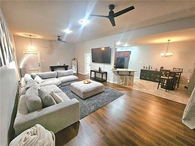 2616 Watergate Way — Photo 4