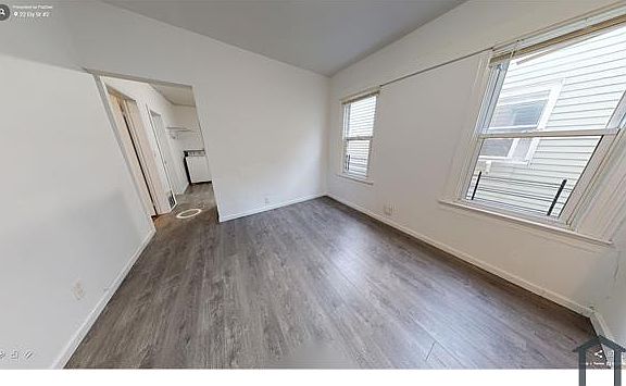 3rd image of 22 Ely St Floor 2