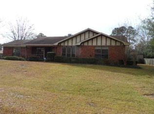 340 Swan Ridge Dr, Jackson, MS 39212