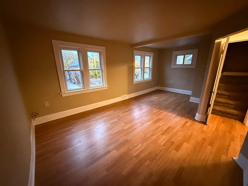 1167 Pondview Ave #2 photo 1