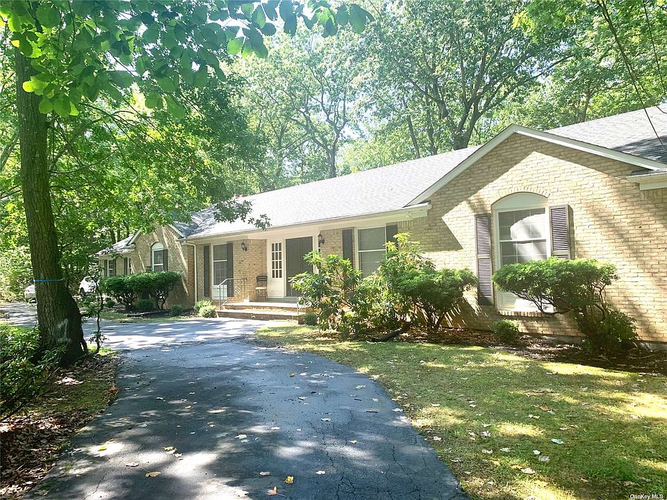 11 Hemlock Path, Port Jefferson, NY 11777 Zillow