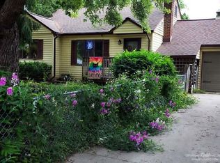 532 Clayton Ave NW, Grand Rapids, MI 49534