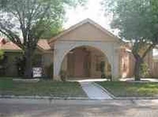 107 Balboa St, Laredo, TX 78043