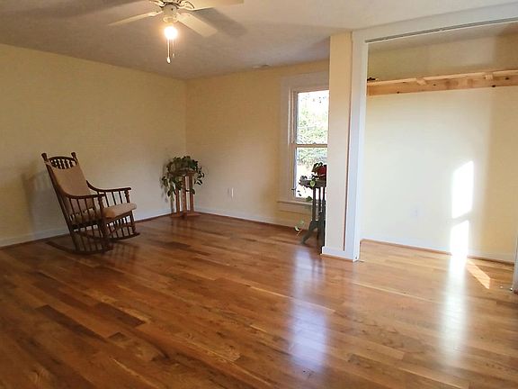 18th image of 5110 Rich Patch Rd
