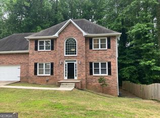 2976 Whisperwood Trl, East Pt, GA