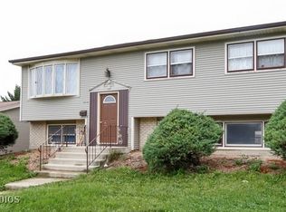16236 76th Ave, Tinley Park, IL 60477