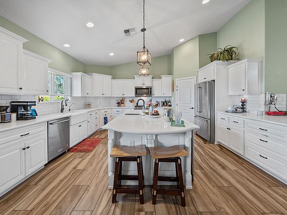 3rd image of 4598 W 22nd Pl