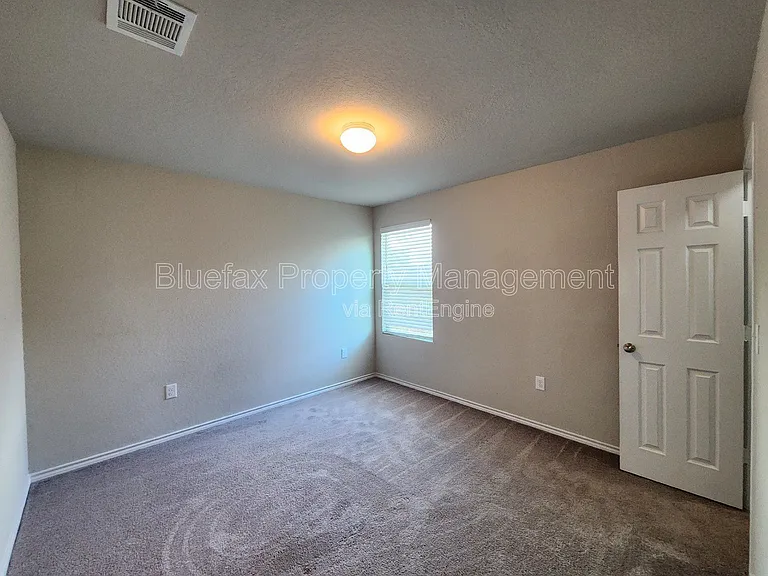 6811 Freedom Hls — Photo 25