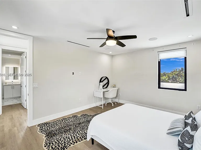 1617 NE 11th St #Townhouse 1 — Photo 35